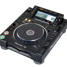 Pioneer CDJ2000 Nexus2 in case